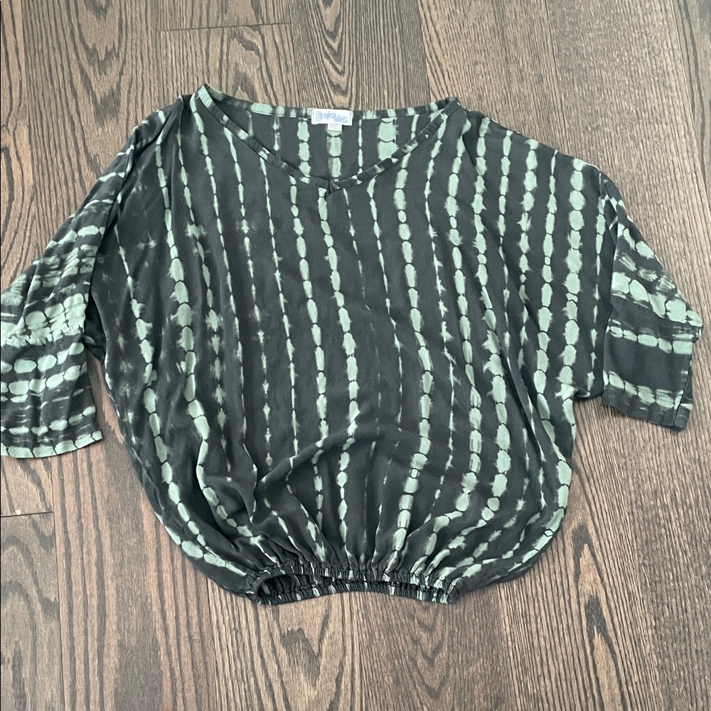 Suzieblue top